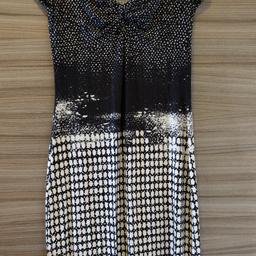Sommerkleid Gr.36 Schwarz Weiß Kleid 
Größe: 36 
Marke: B.C. 
Farbe: Schwarz Weiß 

Versand möglich 
Verkaufe noch weitere Artikel 
Privatverkauf/ keine Garantie-Rücknahme