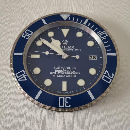 Buy & Sell South East London Blackheath Royal Standard - South East London - Photos for submariner blue wall clock