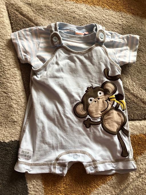 Buy & Sell Derbyshire South Derbyshire - Photos for Baby outfit 3-6 months