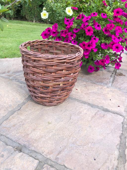 Buy & Sell Warwickshire Nuneaton and Bedworth - Photos for Vintage wicker basket