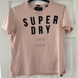 Superdry light pink ladies t shirt
Medium
Good condition- no visible marks, holes 
Selling from a pet and smoke home