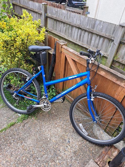 Buy & Sell Essex Colchester - Photos for ladies bsa blue 26