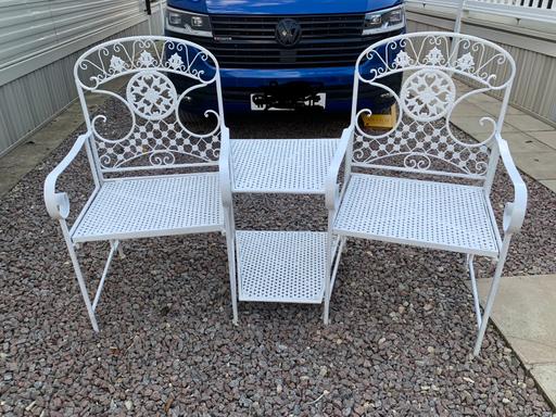 Buy & Sell Lincolnshire East Lindsey - Photos for Wrought iron garden love seat from Dobbis 