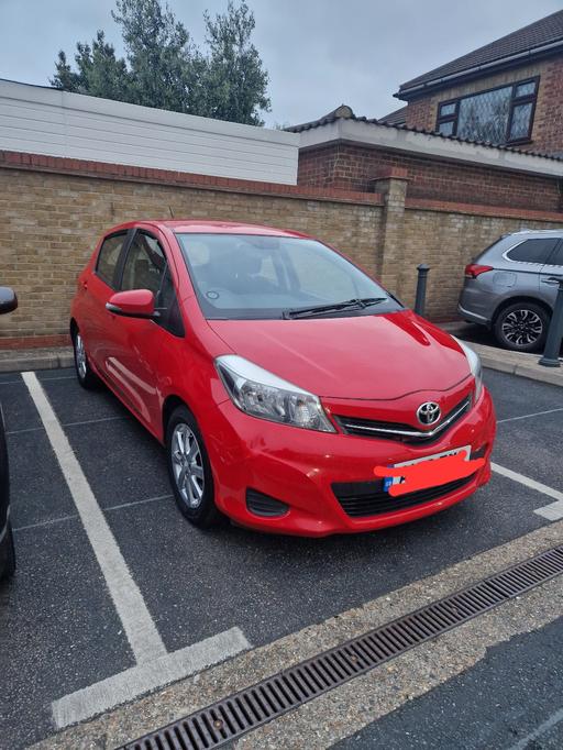Vehicles East London - Photos for Toyota Yaris 2012 