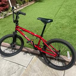 Mongoose Legion Freestyle Legion L20 BMX Bike, Intermediate Rider, , Hi-Ten Steel Frame, fully park, street and dirt worthy. Limited edition. Just ridden mainly around garden and now too small for my son.