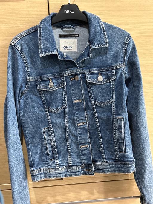 Buy & Sell Warwickshire North Warwickshire - Photos for women’s Denim Jacket (size 6-8)