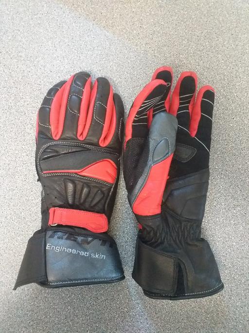 Vehicles West Midlands Walsall - Photos for motorbike gloves