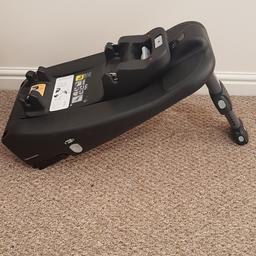 isofix, 7 settings, hardly used like new,compatible with joie car seats