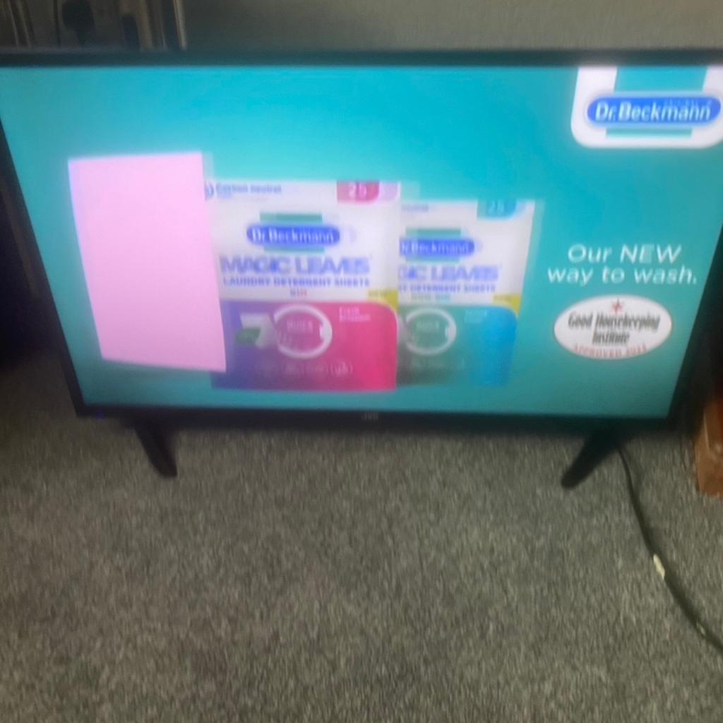 JVC lt32c365 TV with built in DVD in B38 Bromsgrove for £25.00 for