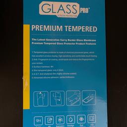 Premium Tempered Glass Screen Protector Iphone 5/5S/5C/SE. 

Please note there is 1 glass screen protector.