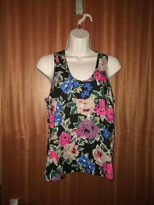 Buy & Sell South Lanarkshire Stonehouse - South Lanarkshire - Photos for Black Multicoloured Floral Top