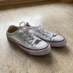 Converse Schuhe
selten getragen
Größe: 36
Farbe: weiß