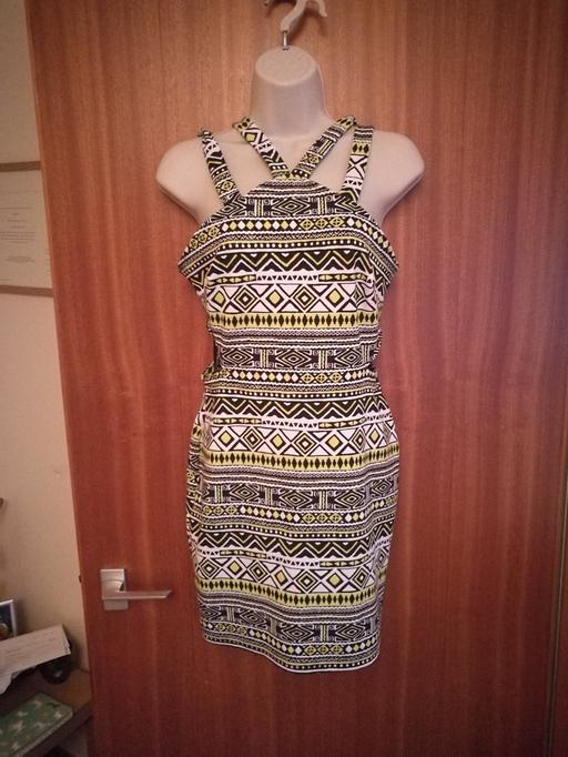 Buy & Sell South Lanarkshire Stonehouse - South Lanarkshire - Photos for Green multicoloured Bodycon Dress