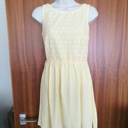 Yellow Casual Dress.
Size 8.
From Primark.
Very good condition.