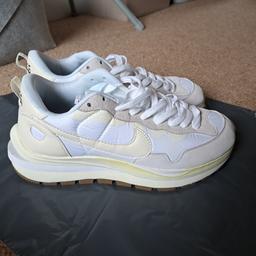 Nike Sacai Vapourwaffle
Sail - White
UK11 but worn once inside on carpet and too tight for me, so would say 10.5 would be better fit

No box sold as seen
No refunds