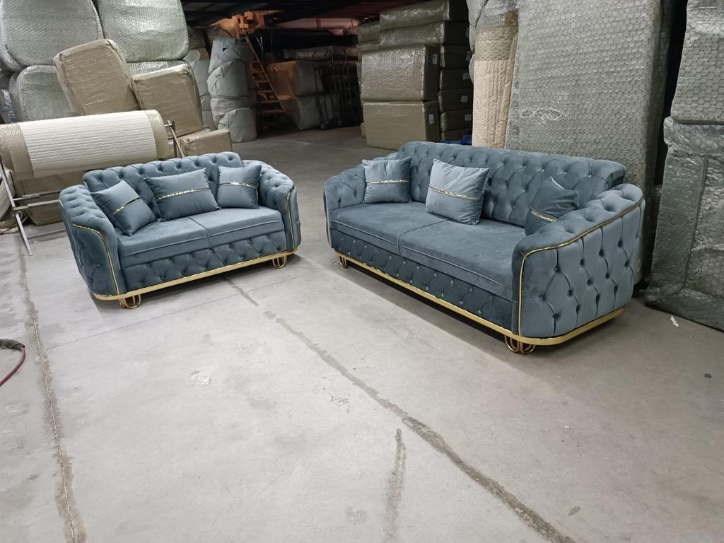 TOP QUALITY CHESTERFIELD SOFA 3+2 SEATER GREY in S10 Sheffield für £