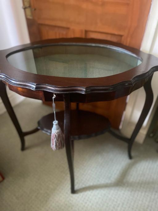 Buy & Sell Warwickshire North Warwickshire - Photos for Display Table with lock