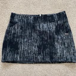 Banana moon mini skirt size 10 in very good condition
From pet and smoke free home