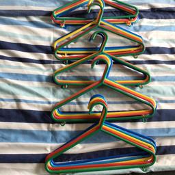 Children’s clothes hangers. 5 sets of 5 hangers