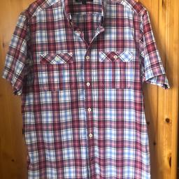Blue and red checked cotton men’s shirt by Ben Sherman, size Large.
Measures 41 ins (104 cms) across the chest.
Hardly worn so still in great condition.