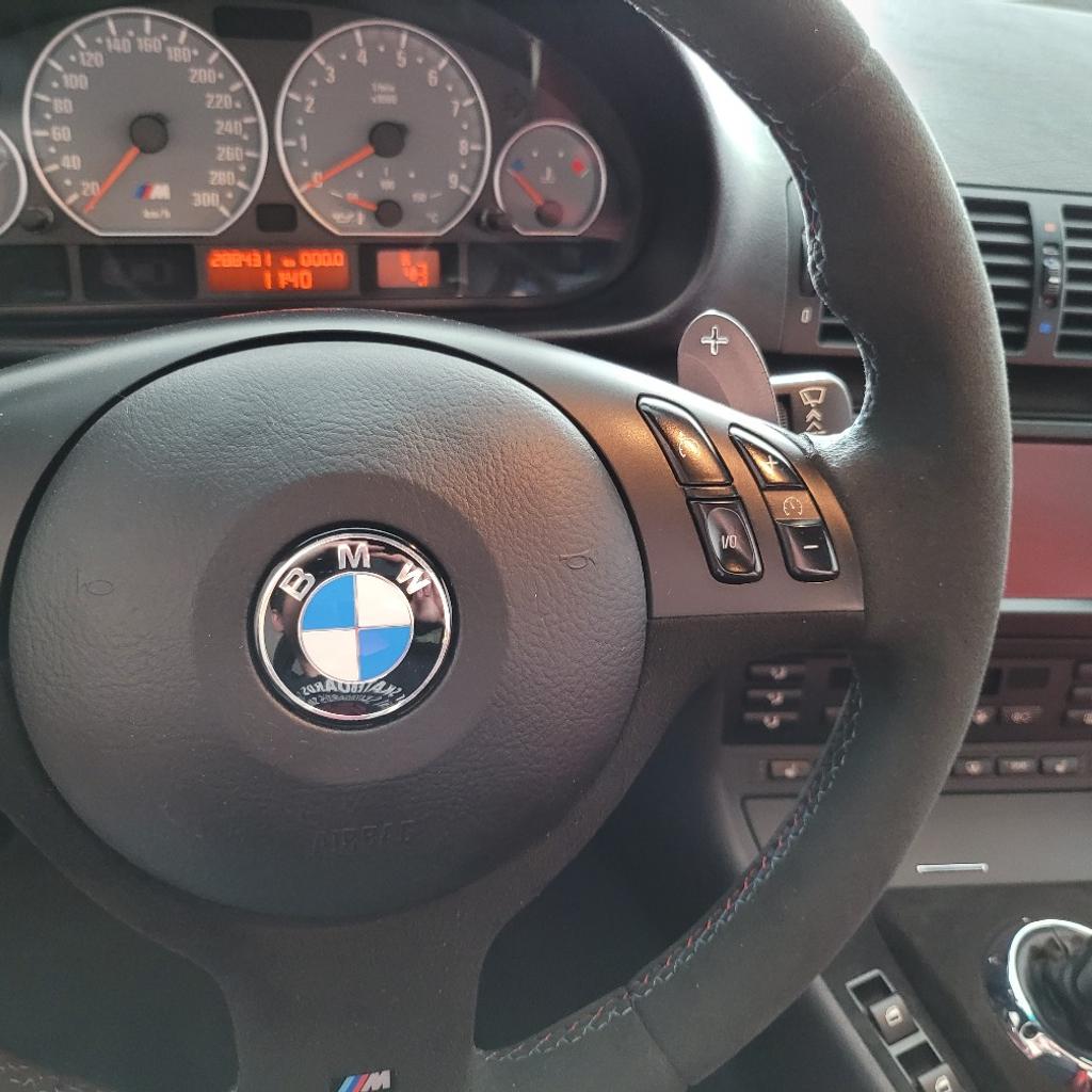 Verkaufe hier neuwertiges BMW e46 SMG Lenkrad!
Angeboten wird hier nur der "Lenkradkranz", ohne Elektrik und Blenden!

Lenkrad ist mit echtem Alcantara bezogen!
Nähten in ///M Farben !
Inkl. 12 Uhr Markierung!

Kein Austausch oder Wartezeit, sofort abholbar und einbaubereit!