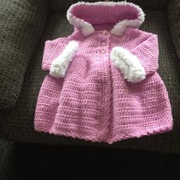 Baby crocheted coat 🧶with fur trim
(Pink) 1/3 months (£9.00) new
Crocheted by myself, Cash On Collection Only
