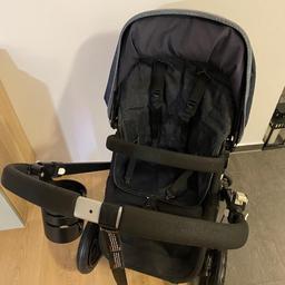 Verkaufe Bugaboo Cameleon in schwarz mit vielen Extras!

- Babywanne
- Sportsitz
- Winterbezug 2-teilig in anthrazit
- Bezug 3-teilig in beige
- 007 Denim Jeans Bezug 3-teilig
- Andy Warhol Limited Bezug für Dach
- Regenschutz
- Mosquitonetz
- Adapter für Maxi Cosi
- Becherhalter

Keine Garantie, Gewährleistung oder Rücknahme, da Privatverkauf.
Besichtigung möglich.
Nur Selbstabholung!!