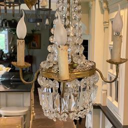 Vintage French  Crystal & Brass 4 Arm  Chandelier

This is a stunning French chandelier, cut crystal drops with brass body., beautiful pierced brass detailing 
Complete with all crystal drops 

4 arm chandelier, good quality and attractive 
Viewing welcome