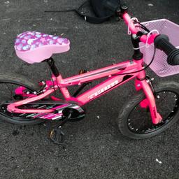 TEAMS Girls Bike
6-7Y 16 inch
Great Condition
have a stone chip, was bought like that