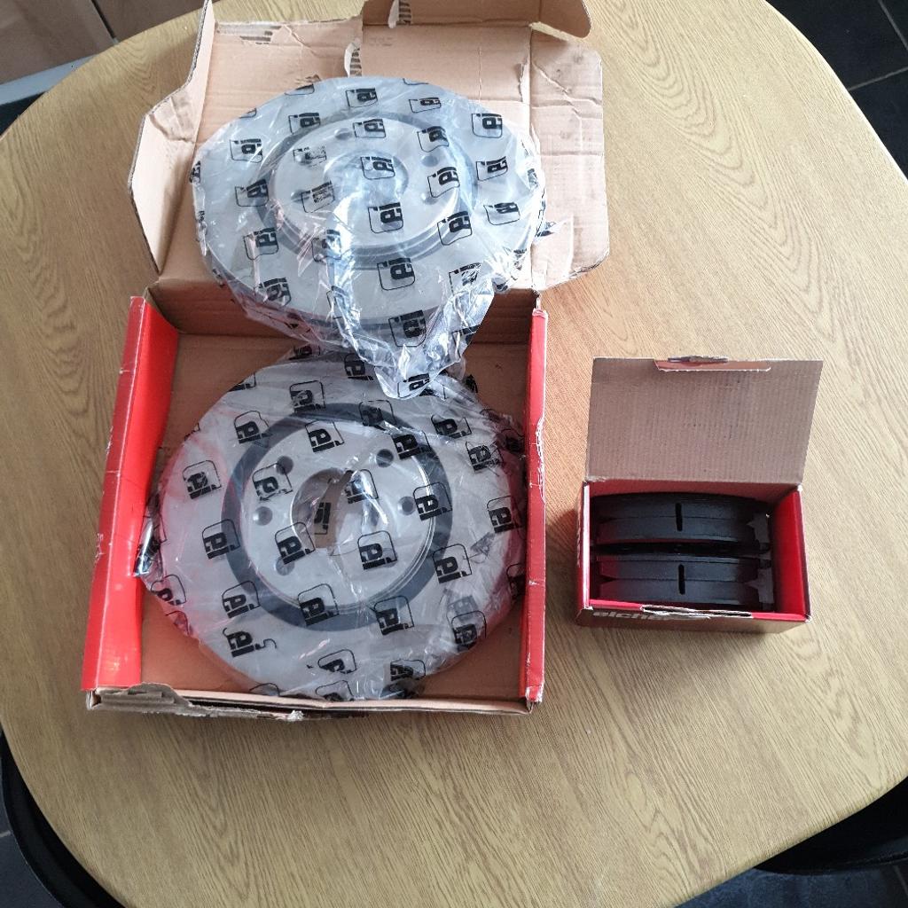 front brake discs and pads brand new collection only