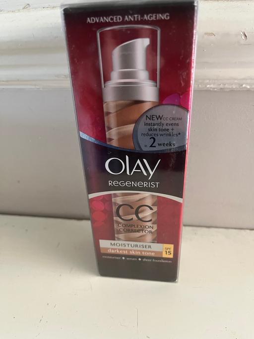 Buy & Sell East London Havering - Photos for Olay moisturiser