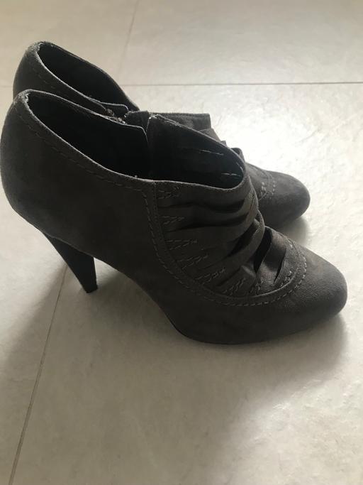 Buy & Sell Greater Manchester Bury - Photos for Ankle Boot Heels 6.5