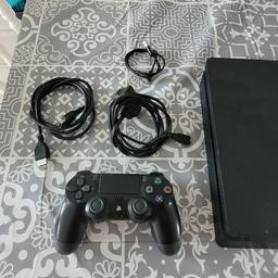 Ps4 slim with 1 controller, 1 game. and all leads that are needed.
Good working order been reset so ready to Go!