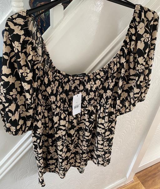 Buy & Sell West Midlands Birmingham - Photos for Ladies top size 24