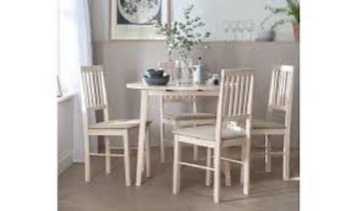 Buy & Sell Warwickshire Warwick - Photos for Kendal Solid Wood Table & 4 White Chairs