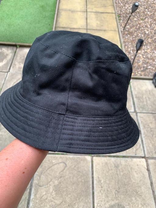 Buy & Sell East London Leamouth - East London - Photos for Black bucket hat