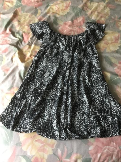 Buy & Sell Nottinghamshire Mansfield - Photos for Ladies Black & White Flowery Dress - size 20