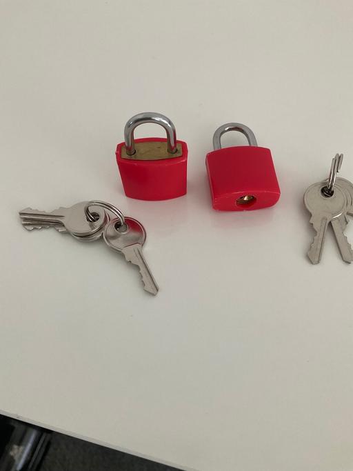 Buy & Sell North Northamptonshire Telford Way Industrial Estate - North Northamptonshire - Photos for Pair of suitcase padlocks with keys