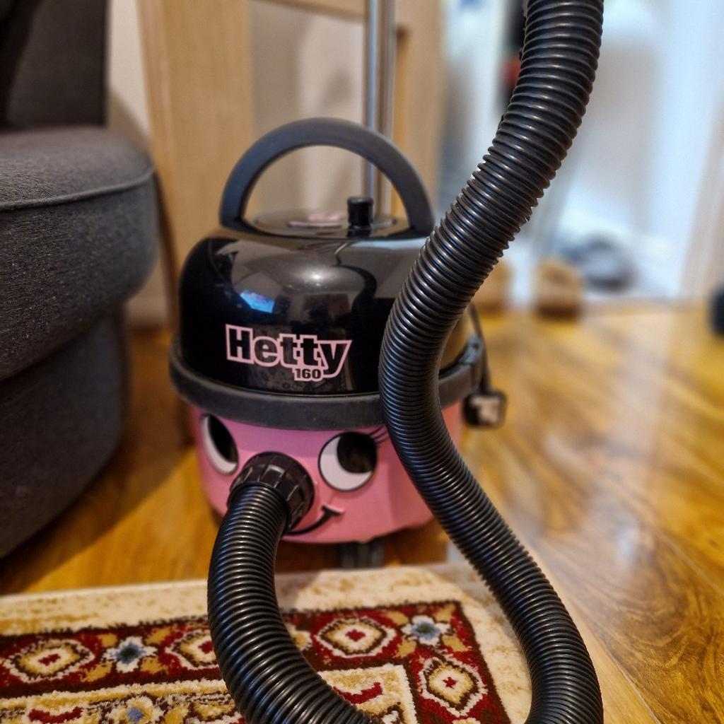 Hetty Hoover with extra free bags in S4 Sheffield für 40,00 £ zum