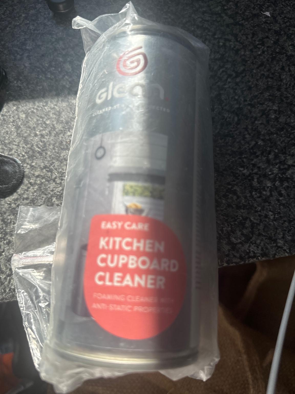 New kitchen cupboard cleaner in WV10 Wolverhampton für £ 0,50 zum