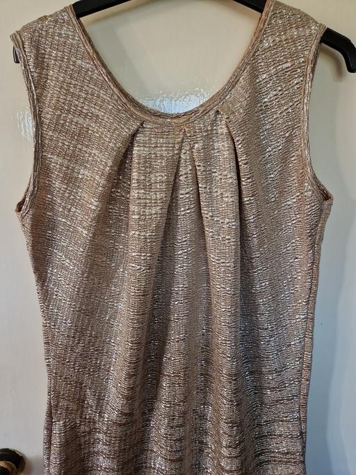 Buy & Sell Leicestershire Oadby and Wigston - Photos for (s/m) Ladies longer length top