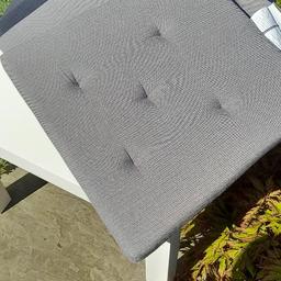 4 cushion pads 2 dark grey 2 light grey excellent condition 15"x15" from a smoke free pet free home cash on collection please see my other items