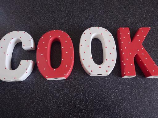 Buy & Sell Leicestershire Charnwood - Photos for Hanging ceramic COOK