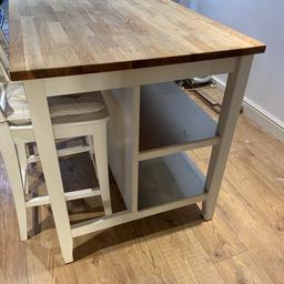 IKEA kitchen island in white & oak, x2 shelf’s at one side then 2 chairs which seat and push under at the other.Very strong solid piece of furniture, general ware and tare,but still looks good.
Measurements
1260mm (W) x 800mm (D) x 900mm (H)
Collection only, this will be dismantled for collection.