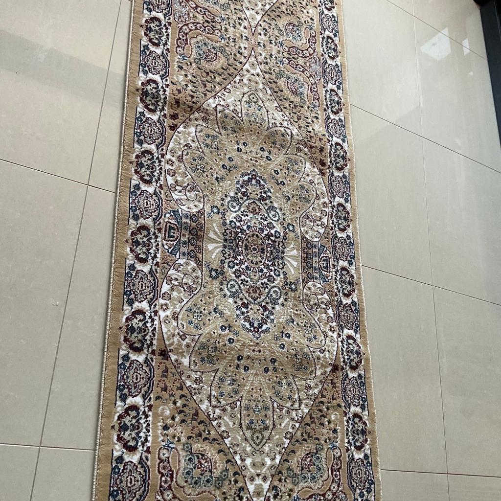 Brand new luxuries isfahan turkish long runner beige size 300x80cm
Collection le5