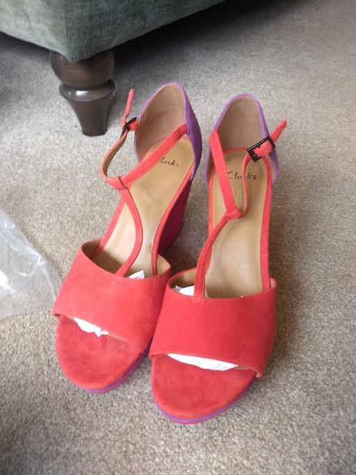 Buy & Sell Lancashire South Ribble - Photos for Clarks suede wedge sandles