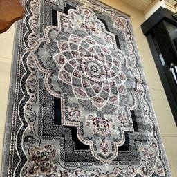 Brand new beautiful luxury Isfahan turkish rugs grey size 230x160cm The finest rugs in Uk 
Collection le5