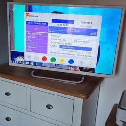 jvc tv for sale, freeview, works perfect, comes with remote