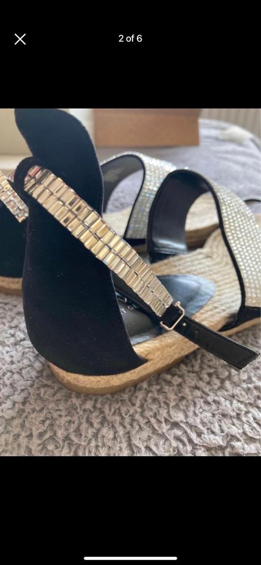 Buy & Sell Barking and Dagenham Dagenham - Barking and Dagenham - Photos for Kurt Geiger sandals