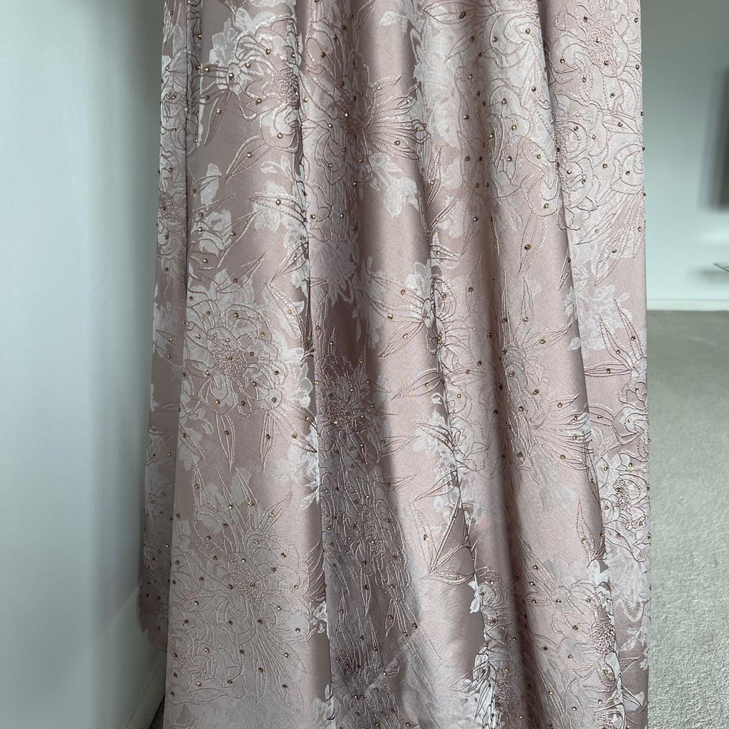 Beautiful outfit in mauve with good diamonds, looks beautiful on and better in real life. Worn once for a few hours in excellent condition. Collection only